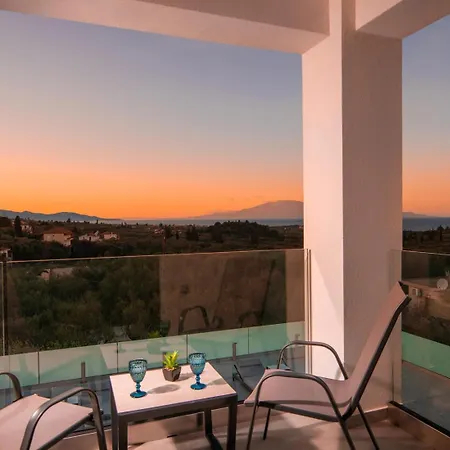 Villa Vatia 3 *